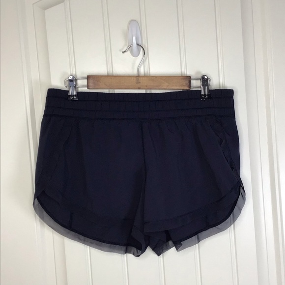 Lululemon Anew Short in Midnight Navy Size 10. - Picture 2 of 11